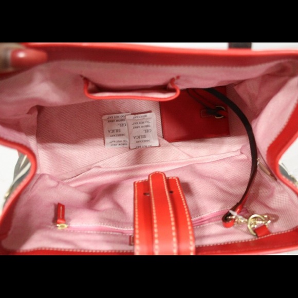 Dooney and Bourke Giraffe Tote NWT - Picture 3 of 4